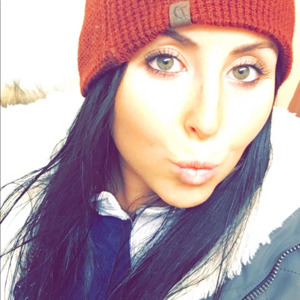 Meet your Posher, Sarah